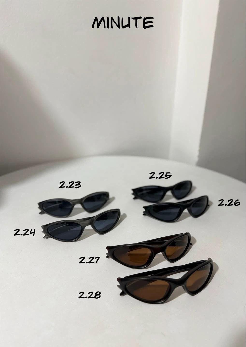 Oakley Sunglasses Plastic - photo 5