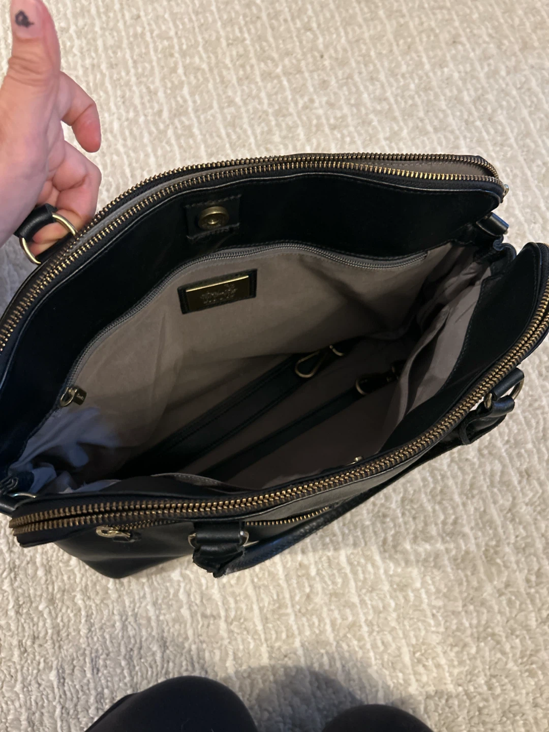 Roots Black Leather bag - photo 5
