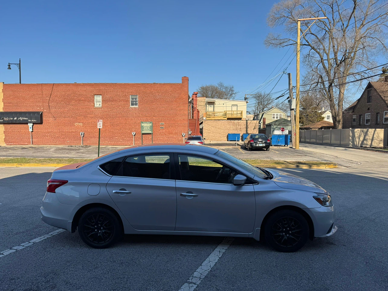 2016 Silver Nissan Sentra Sedan - photo 3