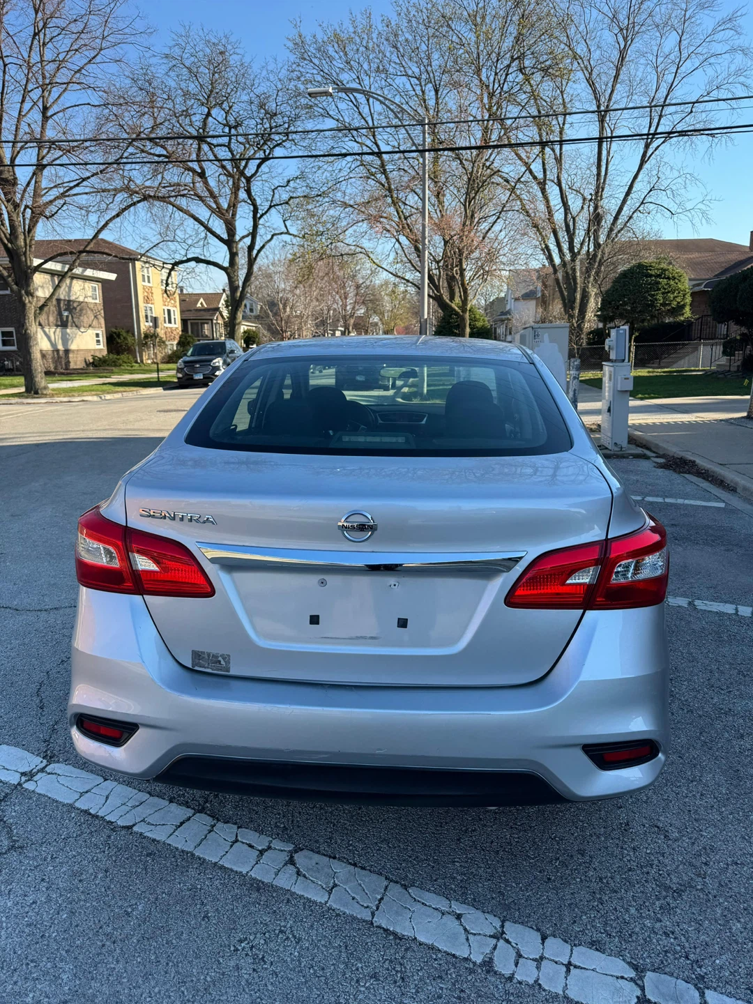 2016 Silver Nissan Sentra Sedan - photo 4