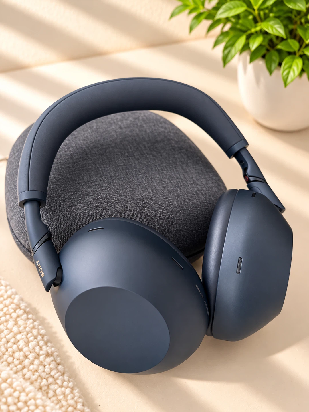 Sony WH-1000XM6 Wireless Noise Cancelling Headphone - photo 3