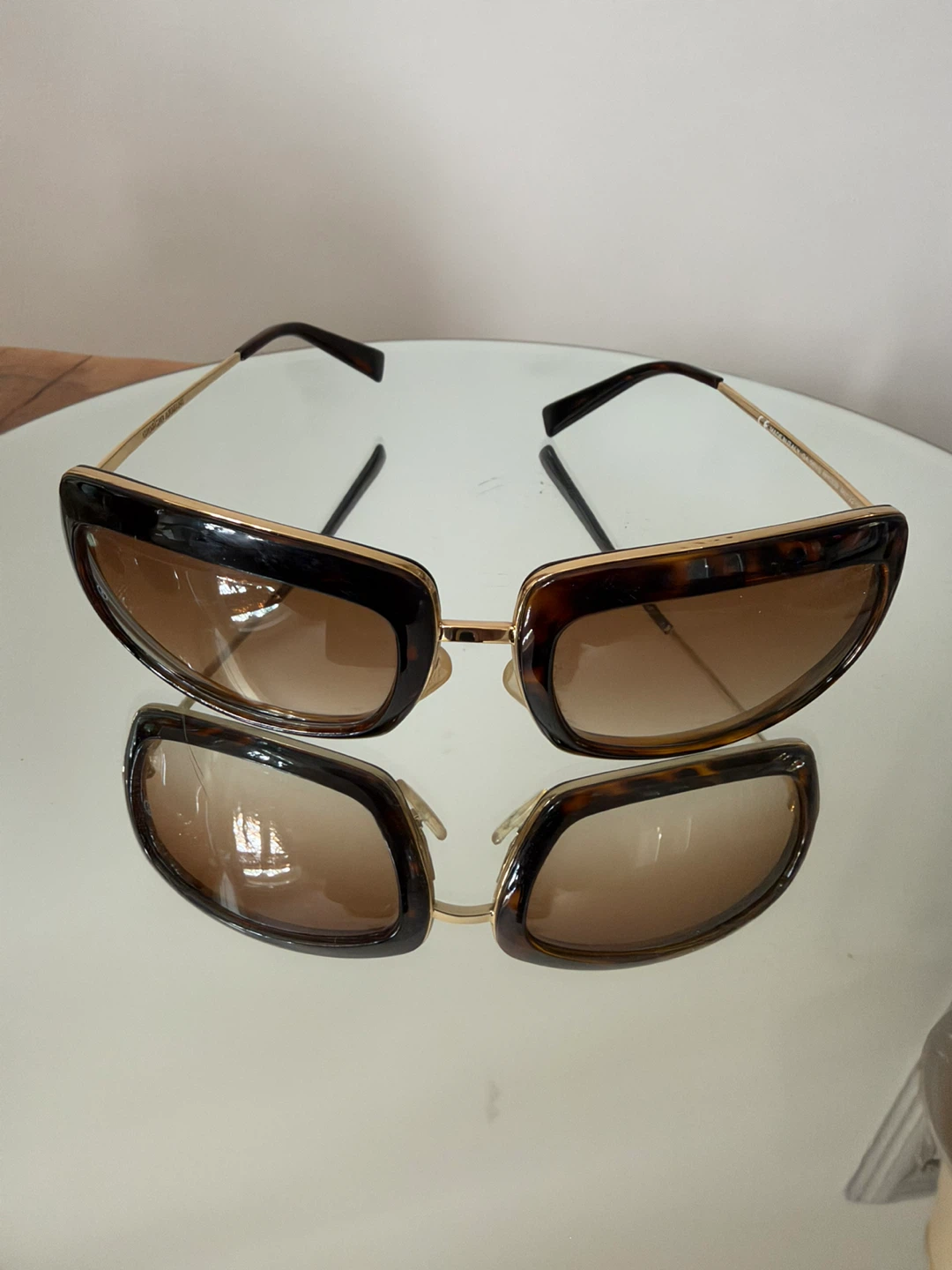 Giorgio Armani GA 561/S Tortoiseshell Sunglasses - photo 2