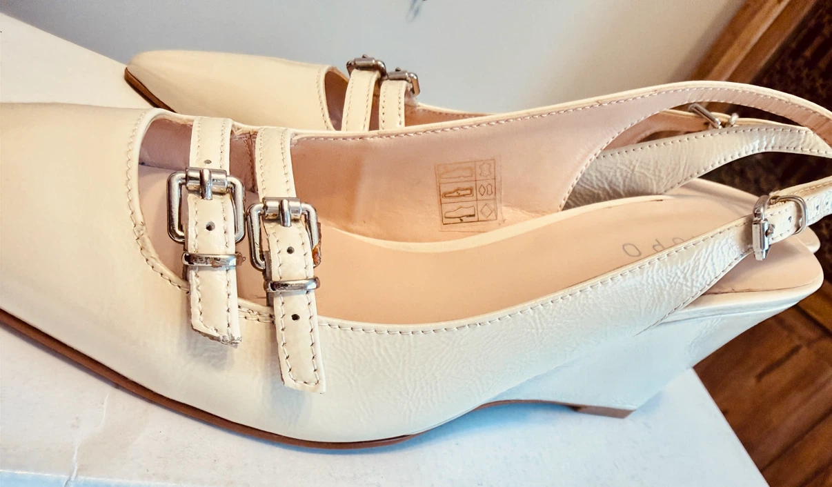 Souliers neufs • new shoes - photo 5