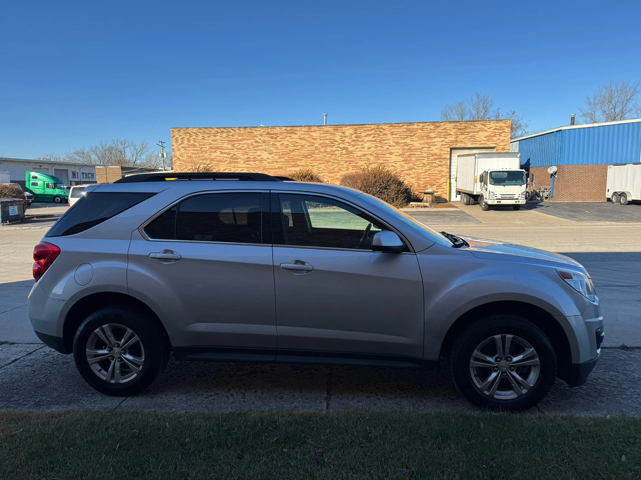 2015 Chevrolet Equinox LT - photo 2