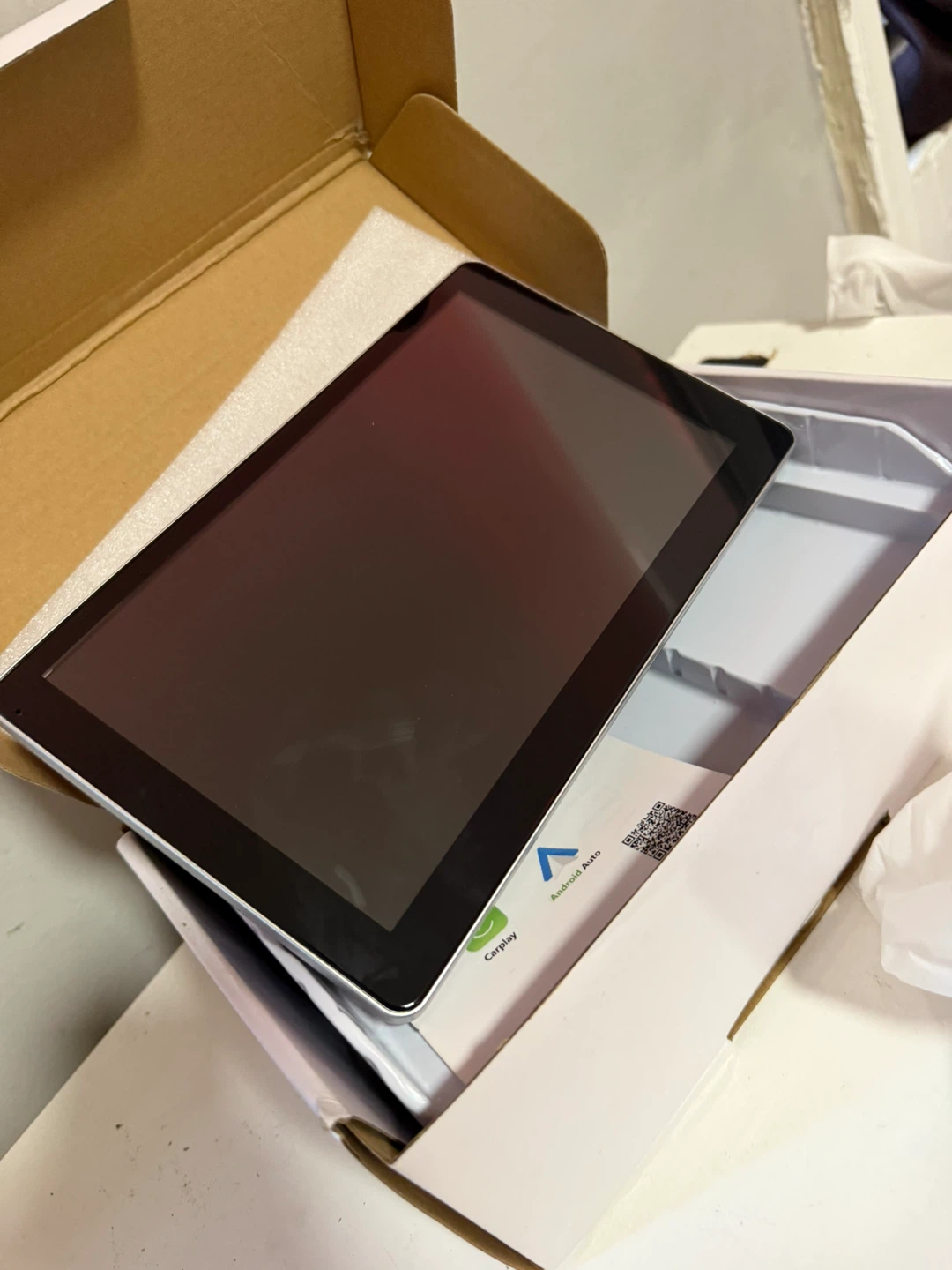 9-inch Portable Carplay Monitor - photo 2