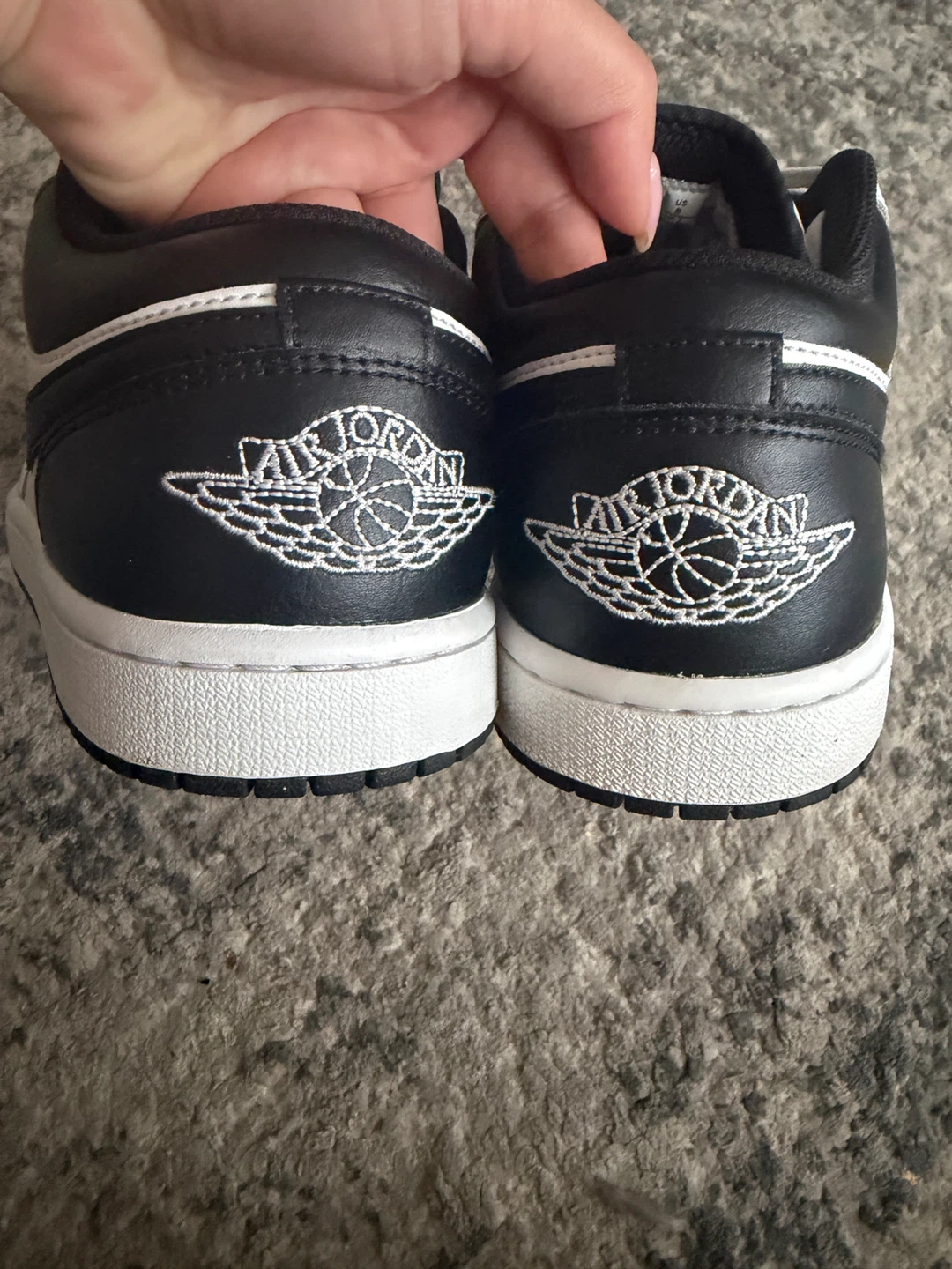 Air Jordan 1 Low Black and White Size US 8 - photo 3