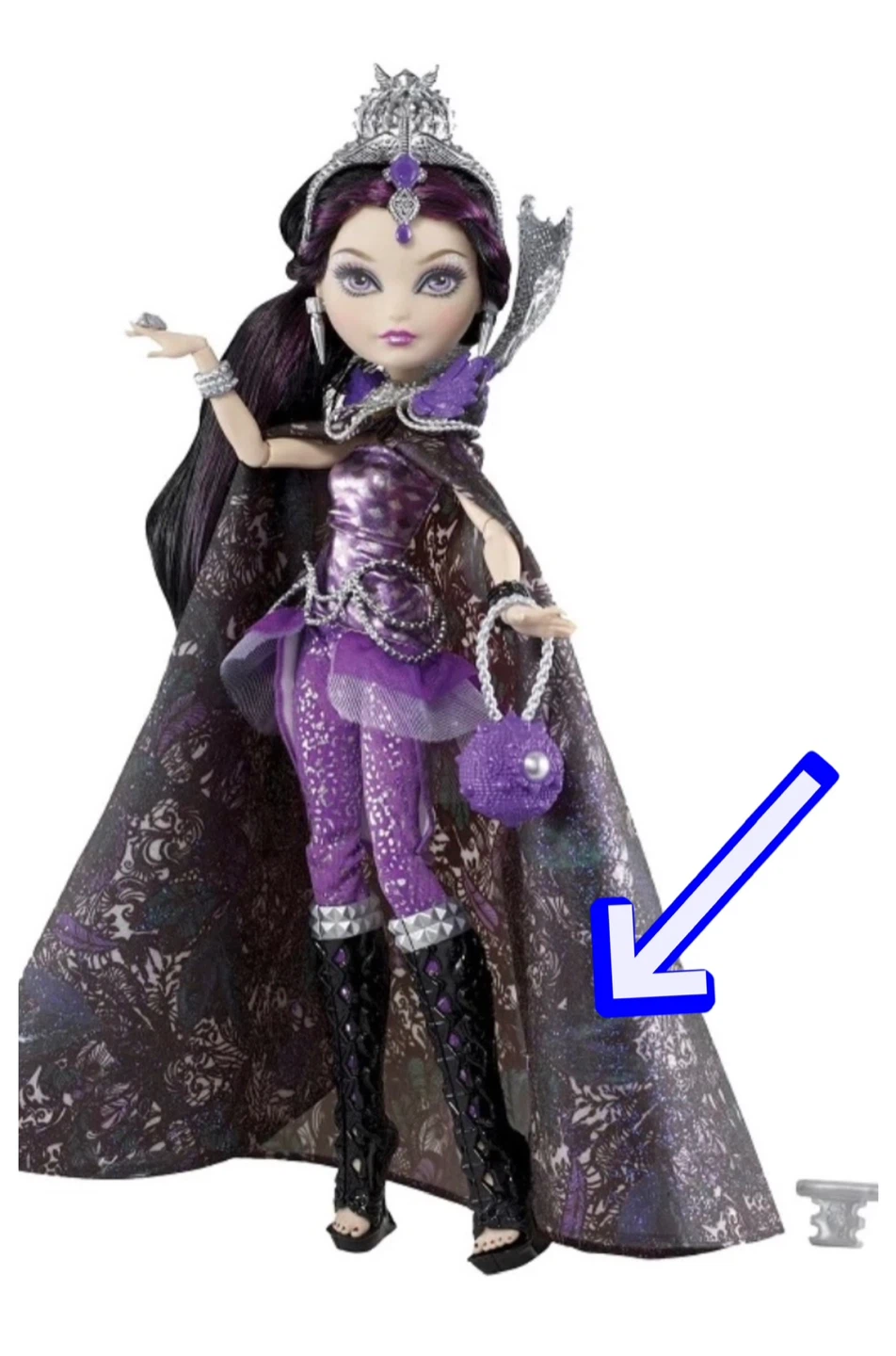 Ever After High Raven Queen Legacy Day Boots