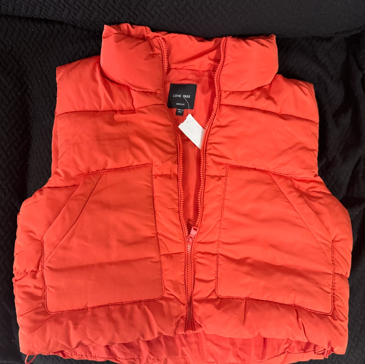 Love Tree Women’s Orange Puffer Vest Size M – Brand New