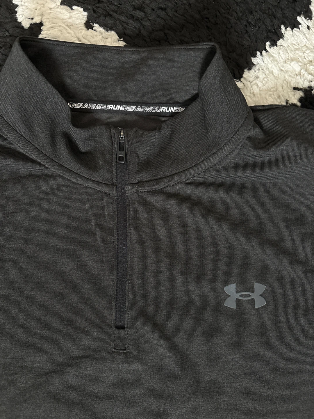 Under Armour Black 1/4 Zip Pullover - photo 2