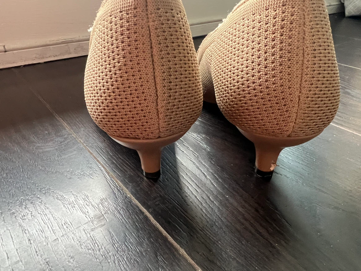 Adrienne Vittadini beige knit heels size 8.5M - photo 3