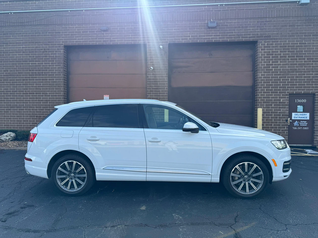 2017 Audi Q7 White SUV - photo 2