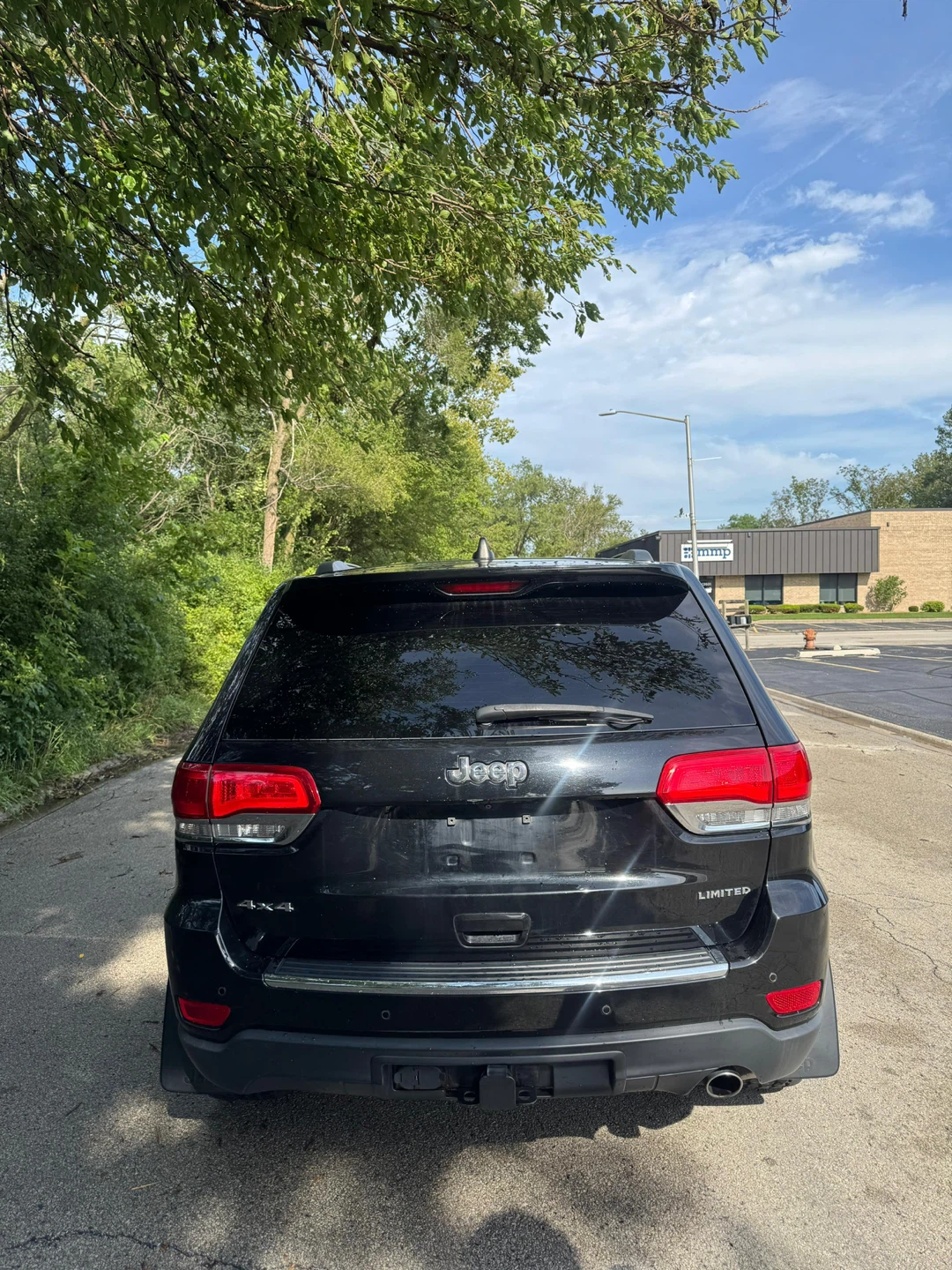 2018 Black Jeep Grand Cherokee 4x4 - photo 4