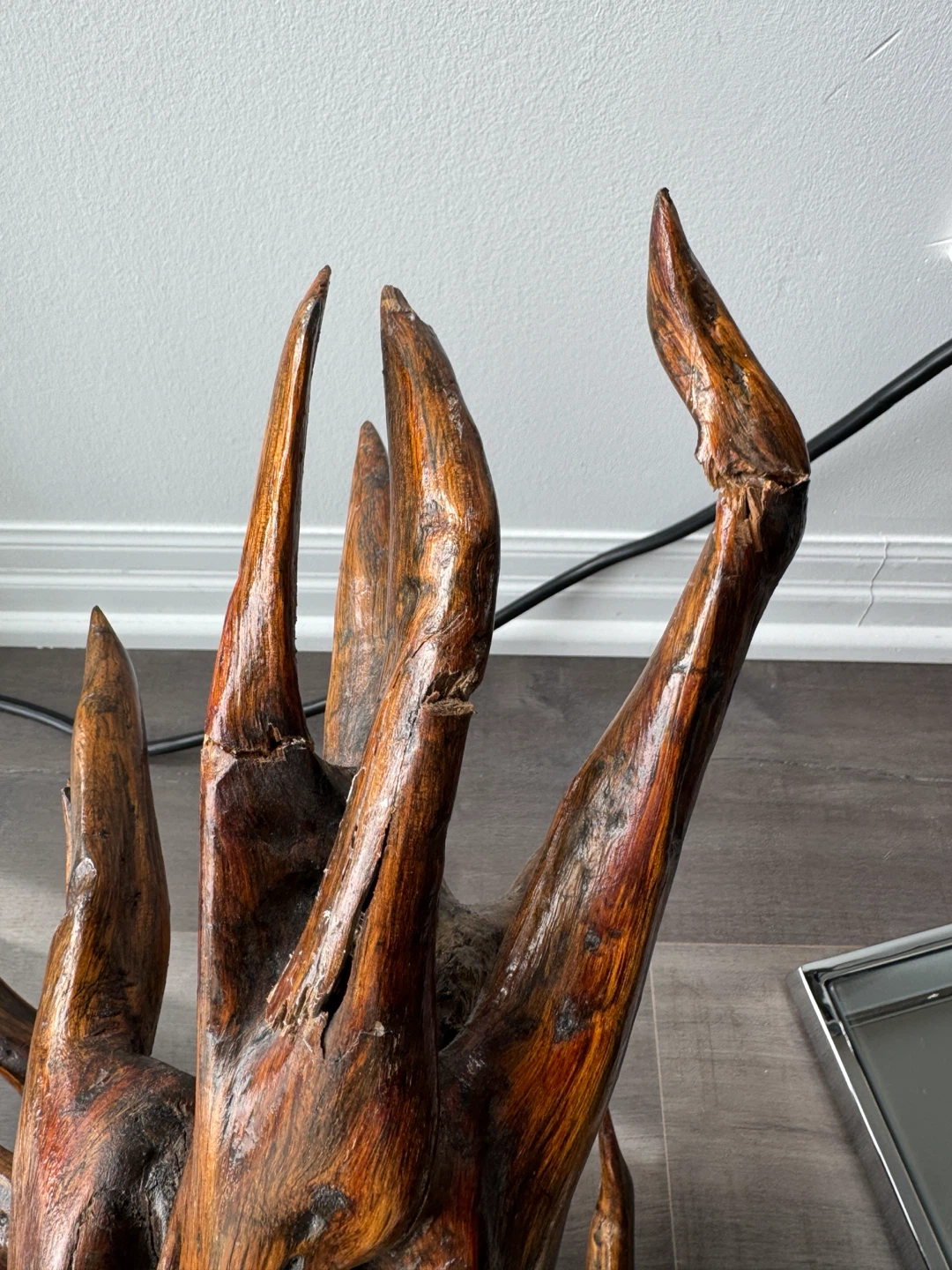 Natural Driftwood Sculpture - photo 3