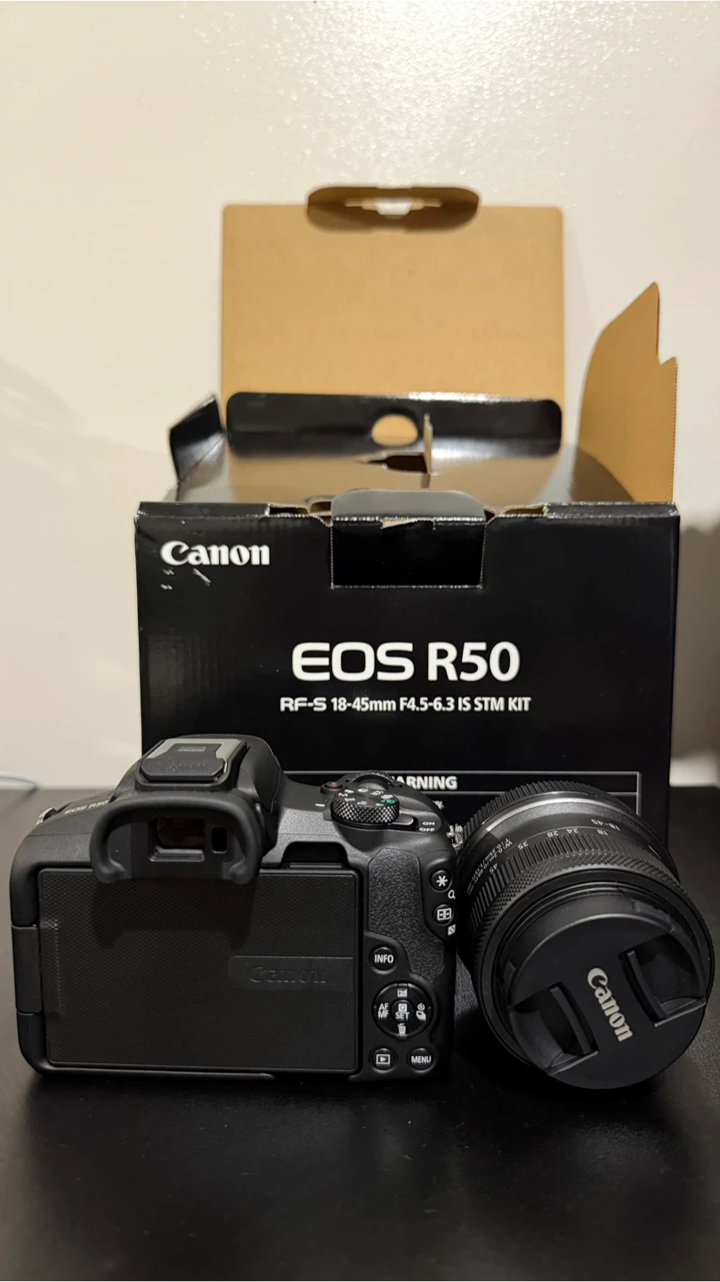 Canon EOS R50 Mirrorless Camera with 18-45mm Lens - photo 2