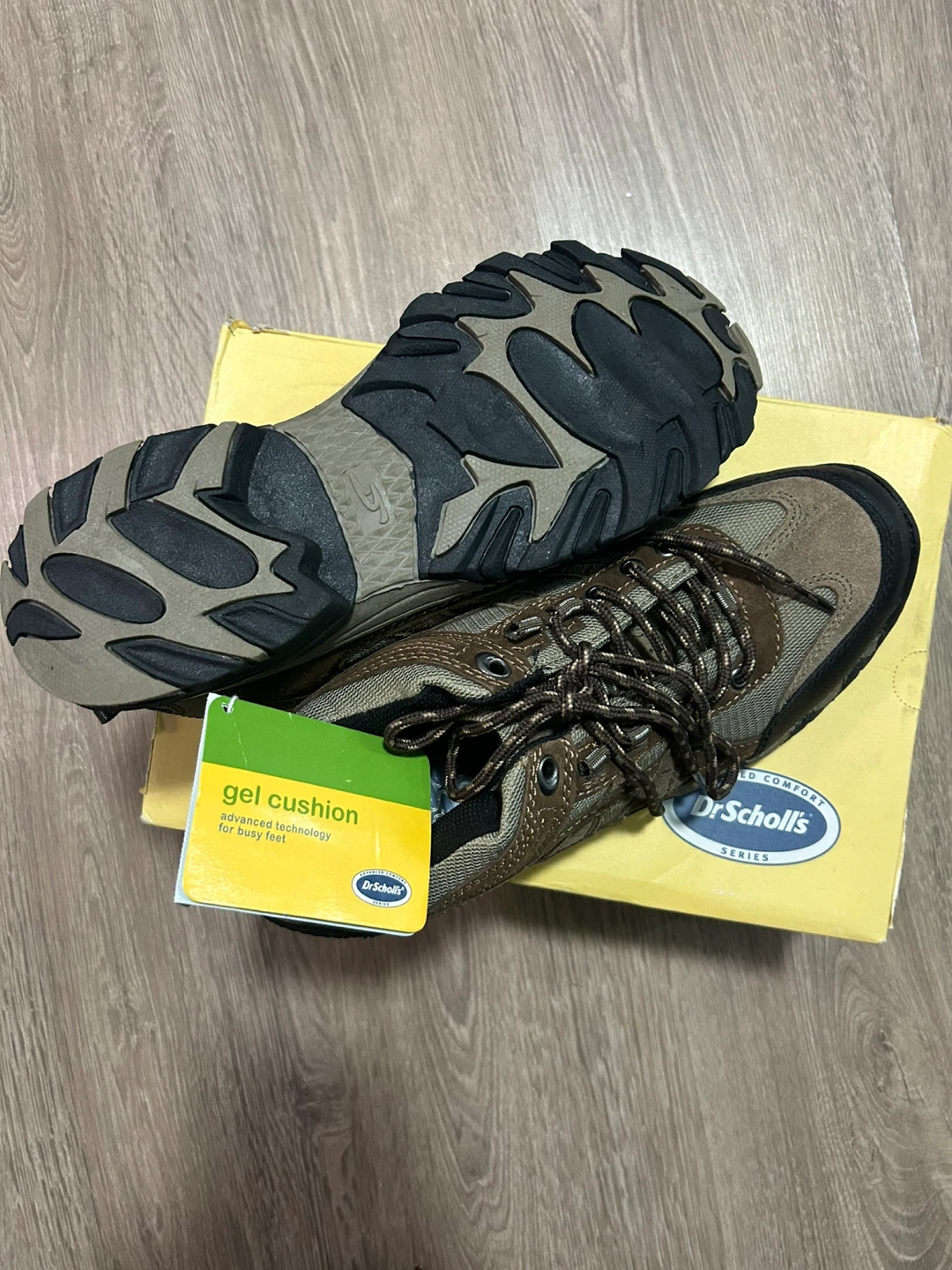 Dr. Scholl's Brown Gel Cushion Walking Shoes