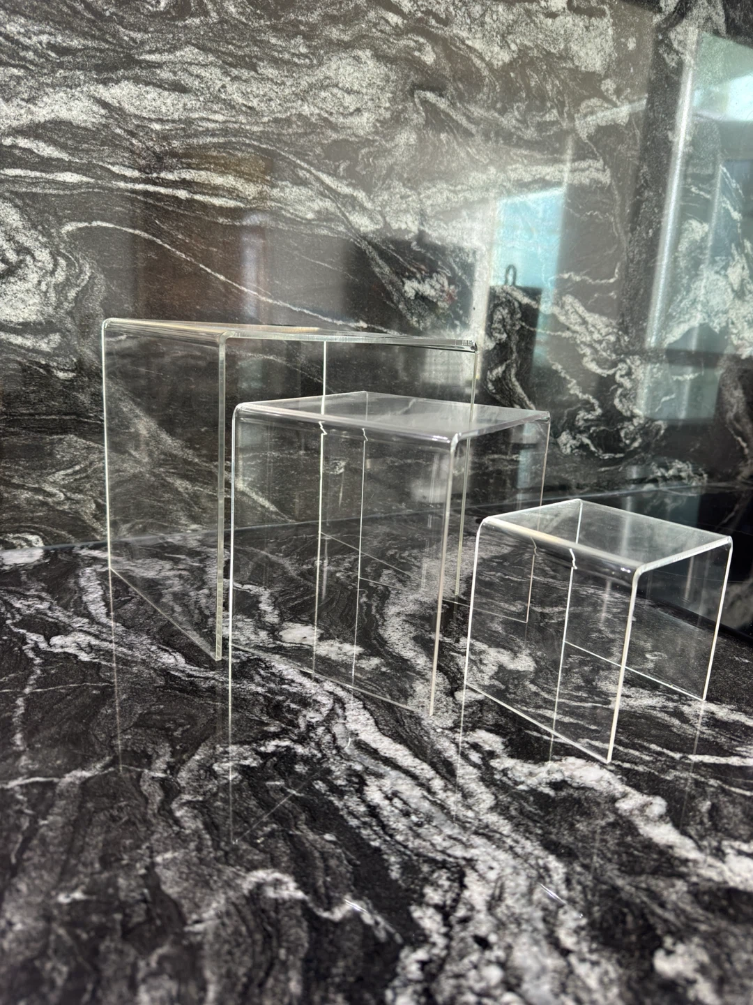 Set of 3 Clear Acrylic Display Risers - photo 3