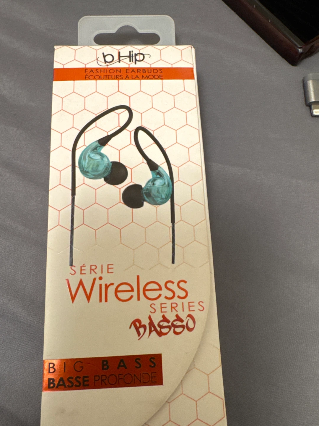 bHip Basso Wireless Fashion Earbuds