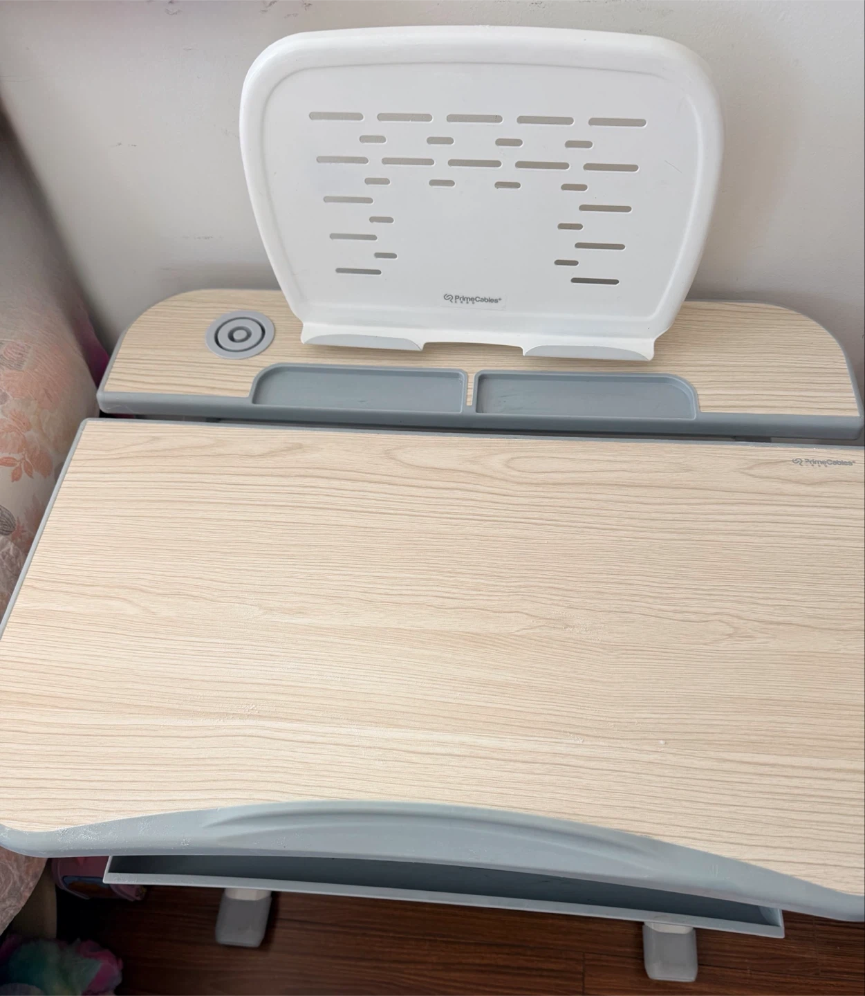 Kids Desk Height Adjustable -Like New