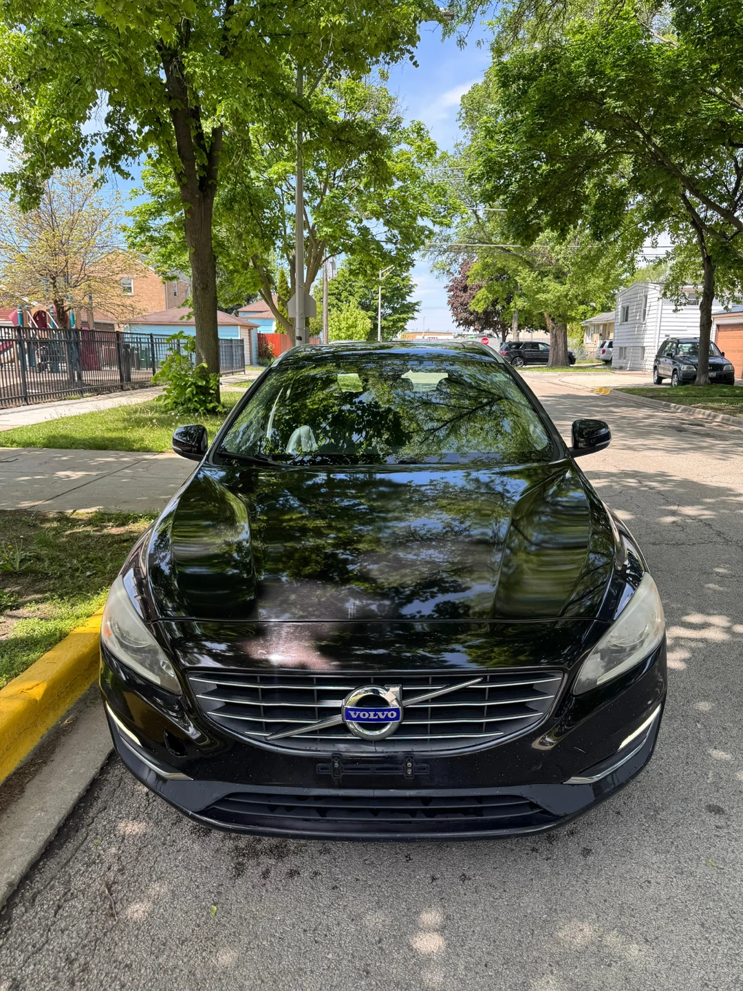 2015 Volvo V60 Black Station Wagon