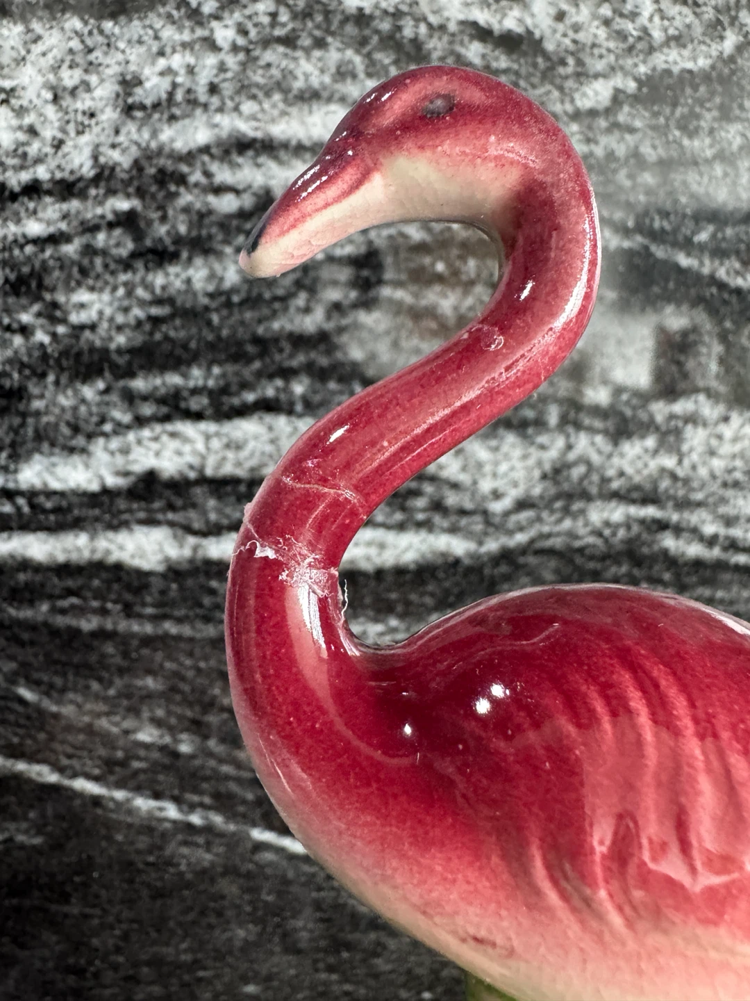 Set of 2 Mid-Century Vintage Ceramic Pink Flamingo Figurines - photo 4