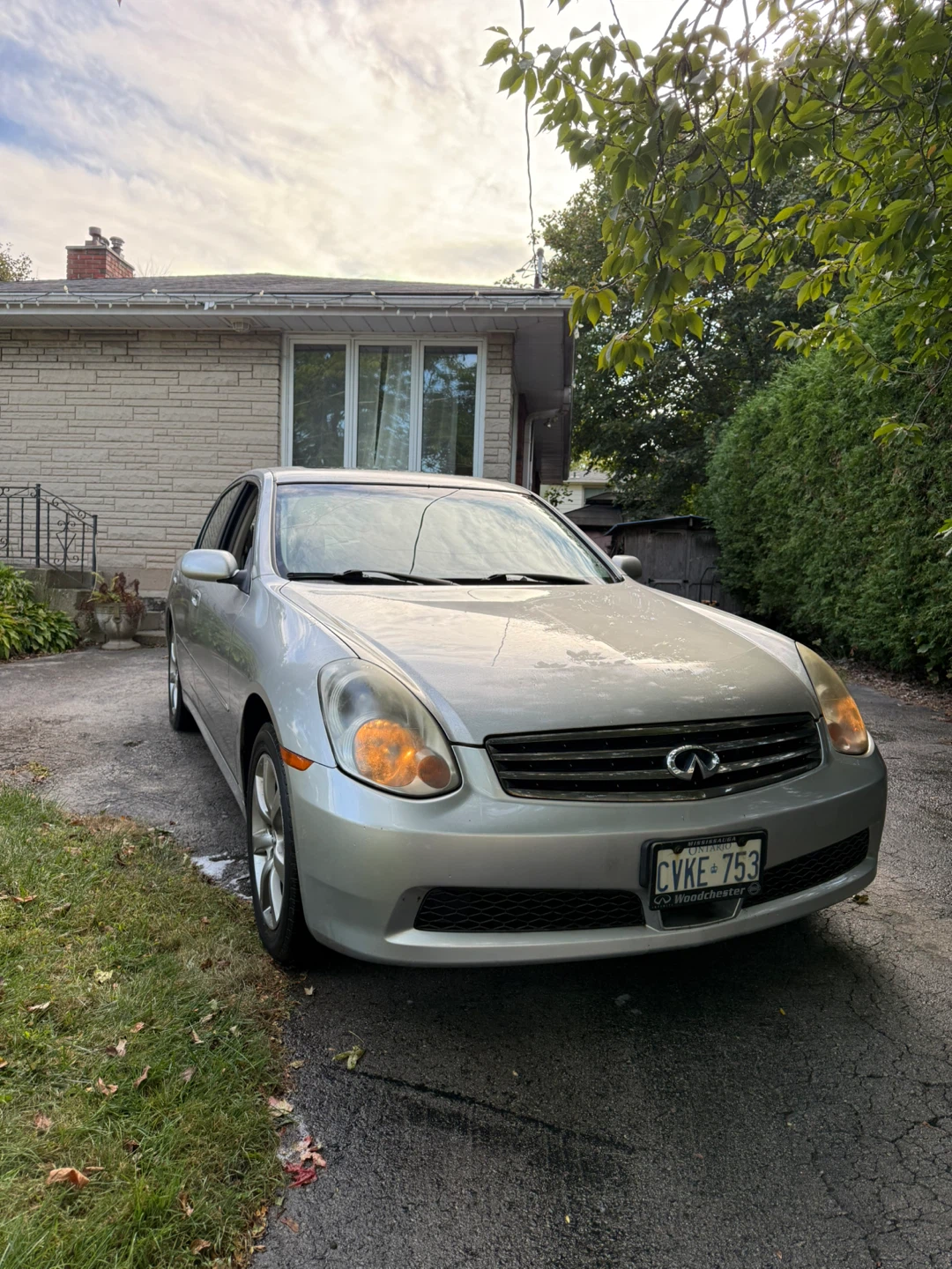 2005 Infiniti G35x AWD – 119,639 km – AS IS - photo 2