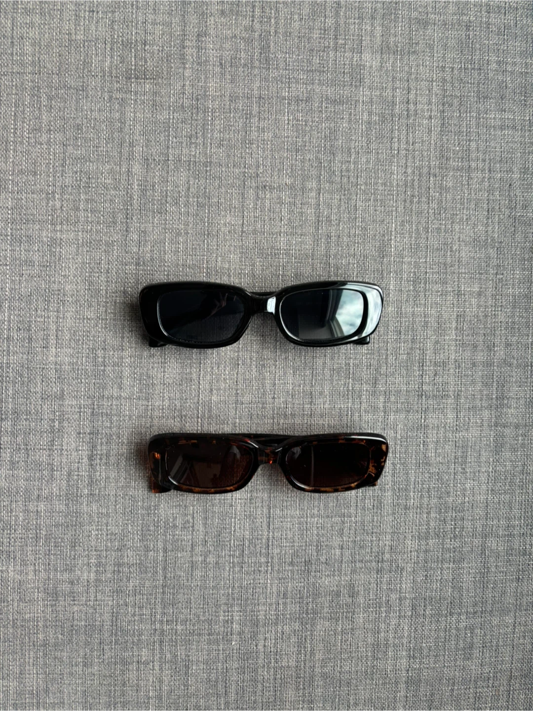 Two pairs of rectangular sunglasses - photo 2