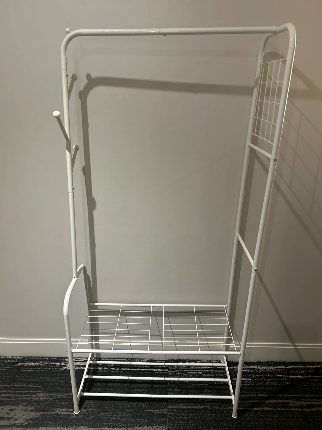 White Metal Garment Rack - photo 2