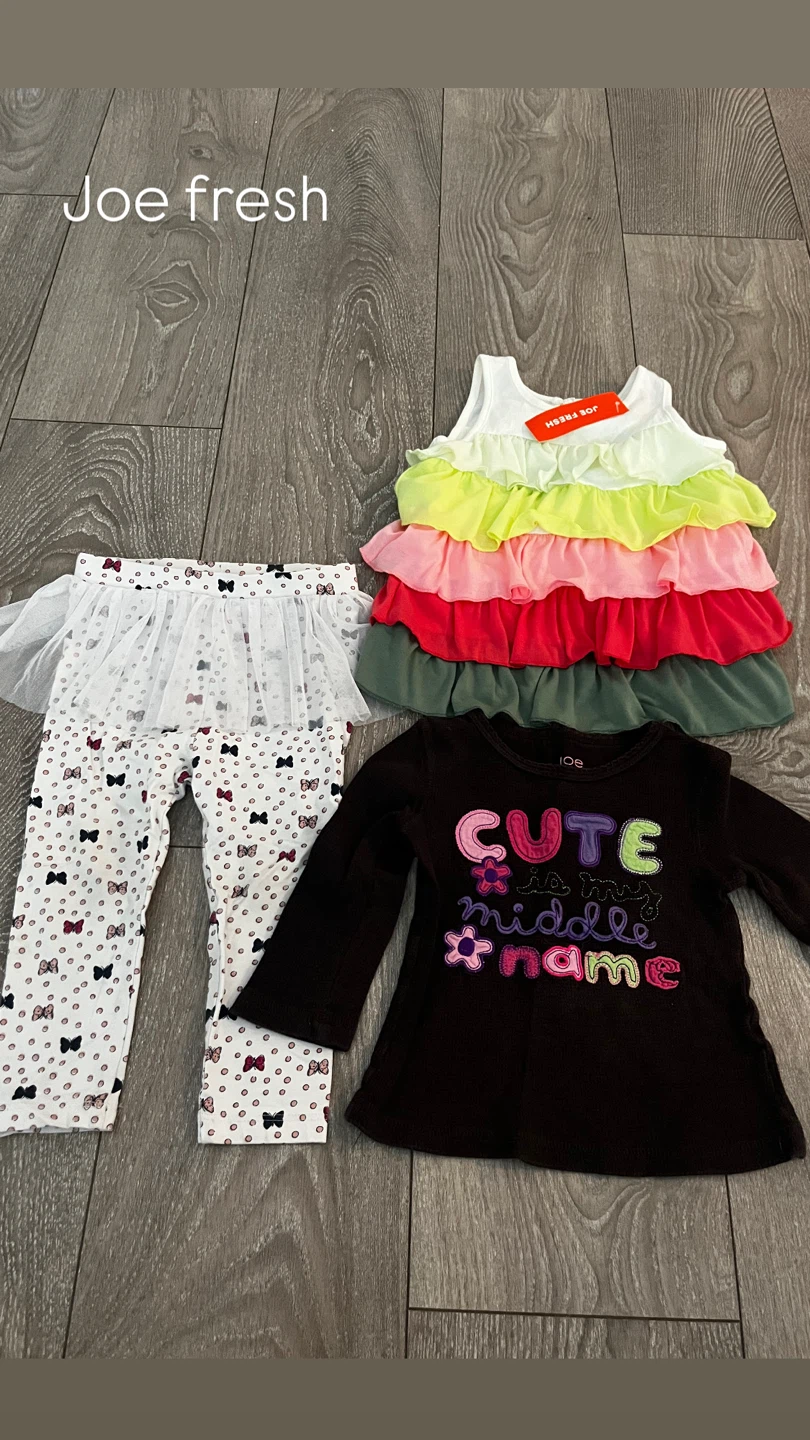 Assorted Baby Girls Clothing Bundle 18M - photo 2