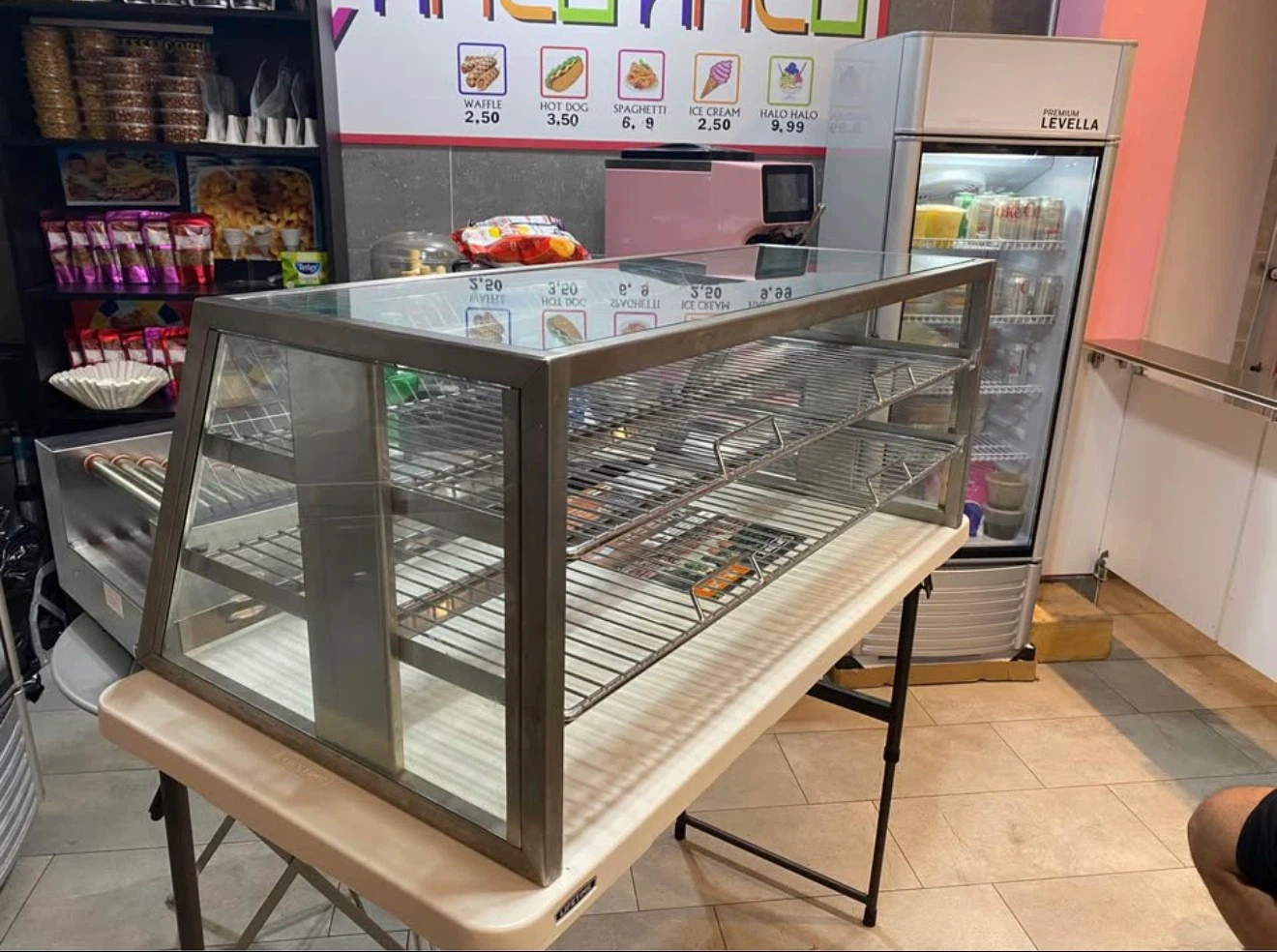 Commercial Countertop Food Display Case