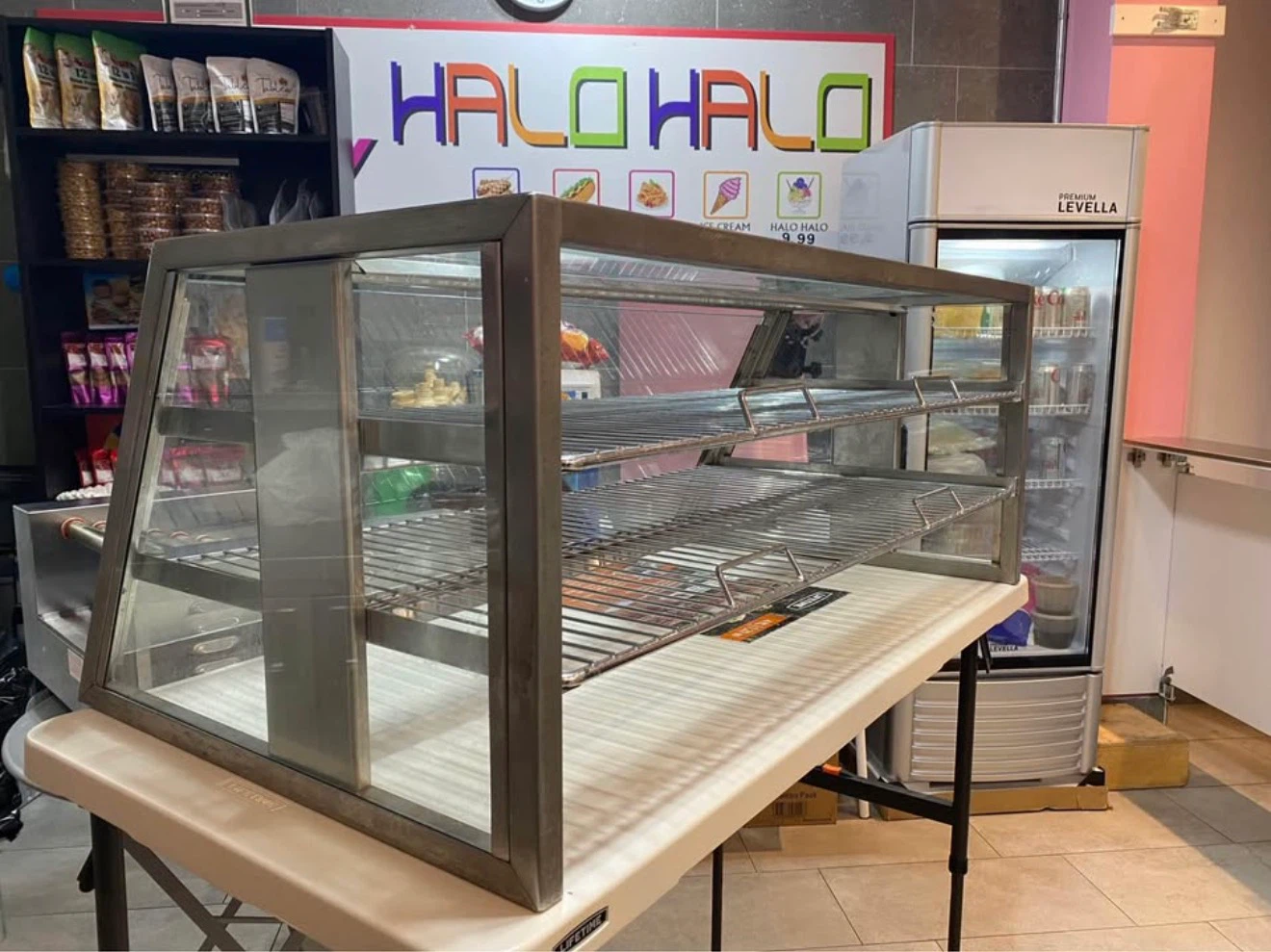 Commercial Countertop Food Display Case - photo 2