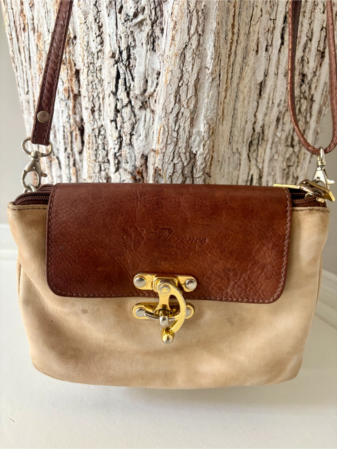 Florence Genuine Leather Crossbody Bag - photo 2