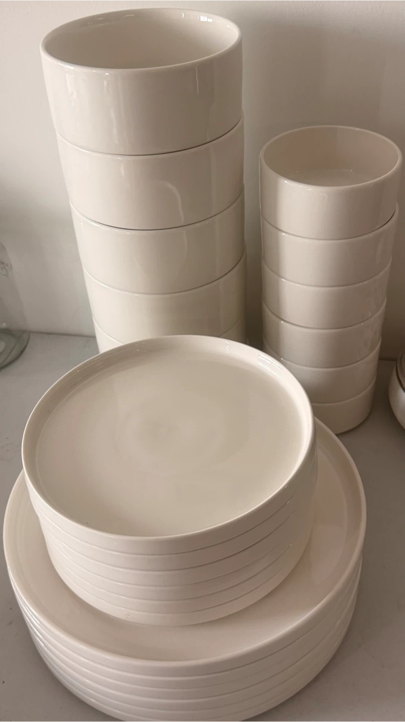 Move out sale/DinnerSet/ snack bowl / tea cup, juice glass Ikea - photo 2