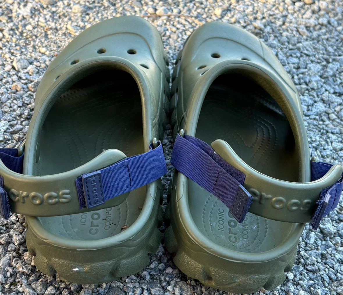 Unisex Olive Green off-road Crocs  Clogs.. men’s 5 women’s 7 - photo 4