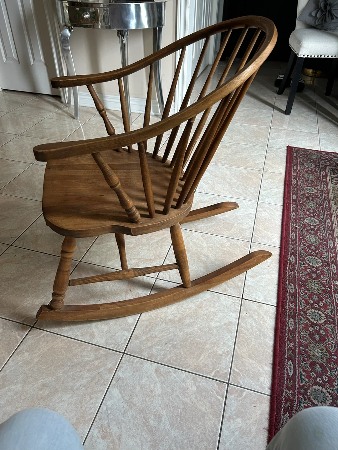 Classic Wooden Windsor Rocking Chair - photo 2