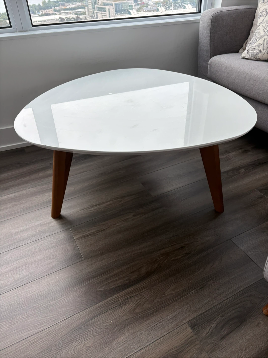 Structube grey sectional couch and coffee table - photo 4