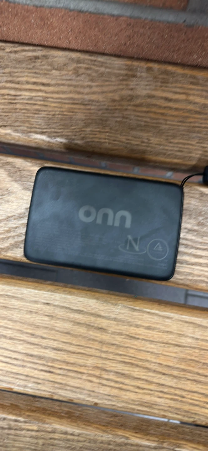 Portable charger - photo 2