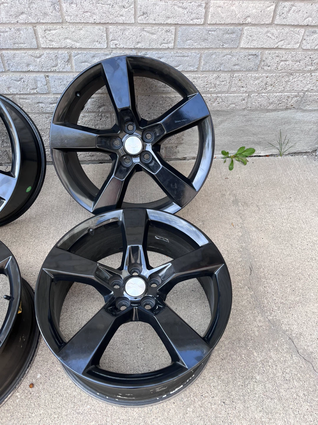OEM Chevrolet Camaro Rims - photo 2