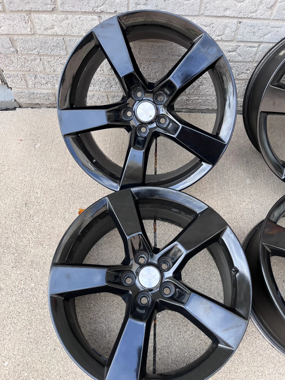 OEM Chevrolet Camaro Rims - photo 5