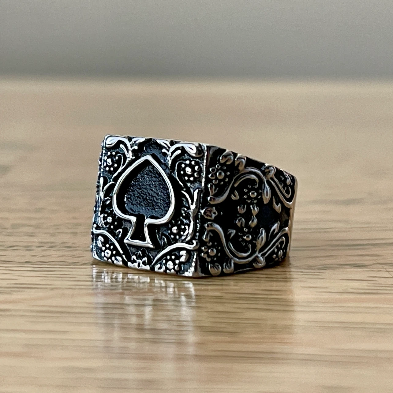 Ace of Spades stainless steel Signet Ring (size 9)