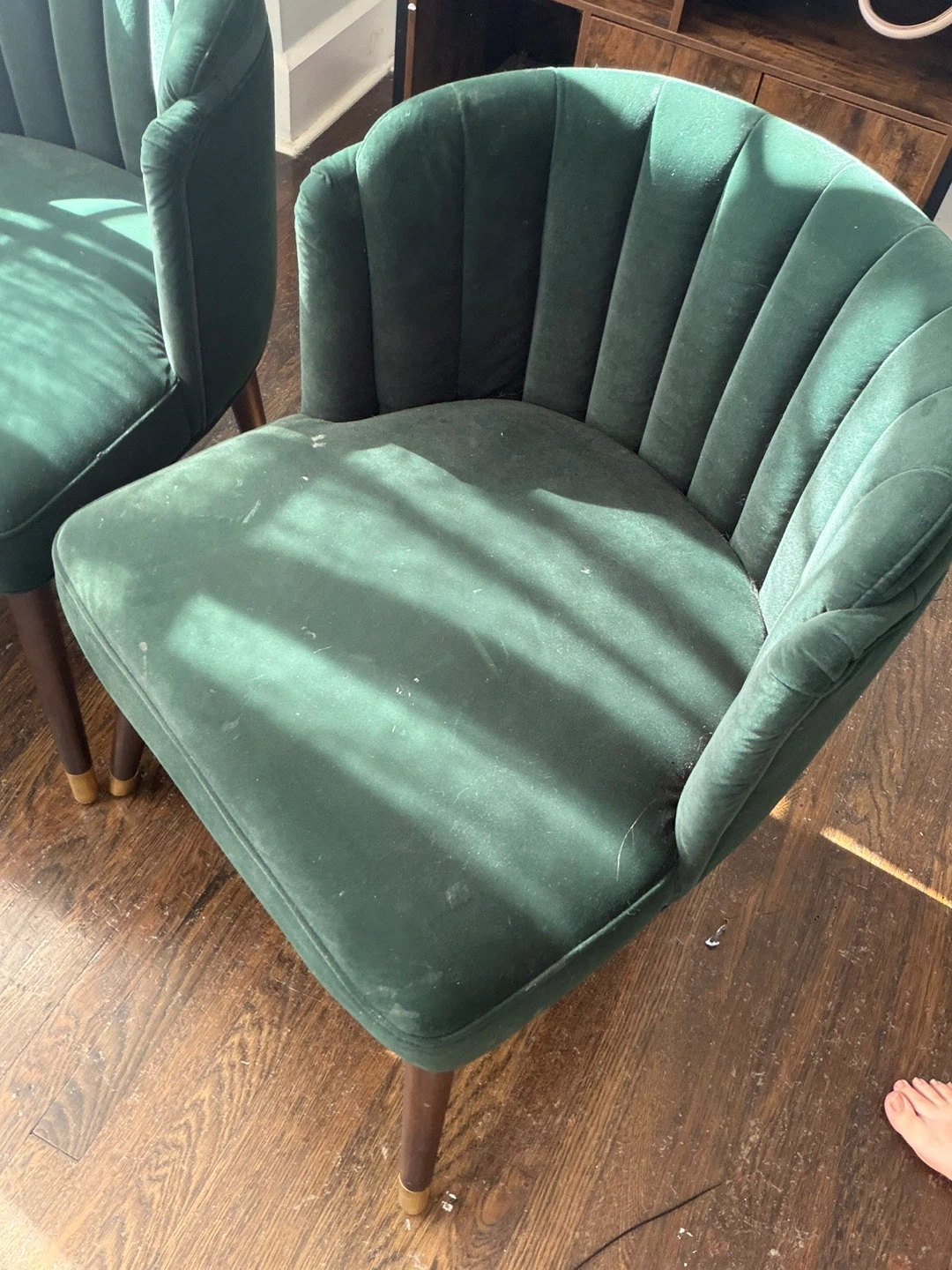 Set of Two Green Velvet Accent Chairs - photo 2