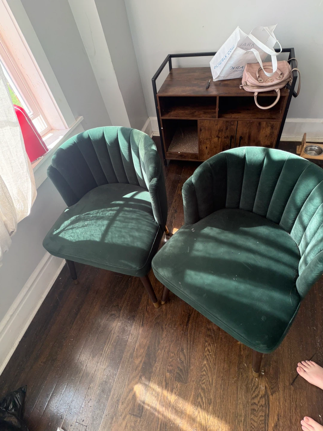 Set of Two Green Velvet Accent Chairs - photo 5
