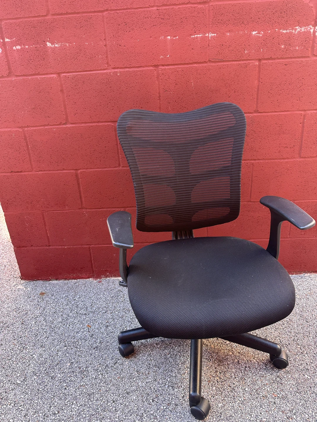 Black Mesh Ergonomic Office Chair