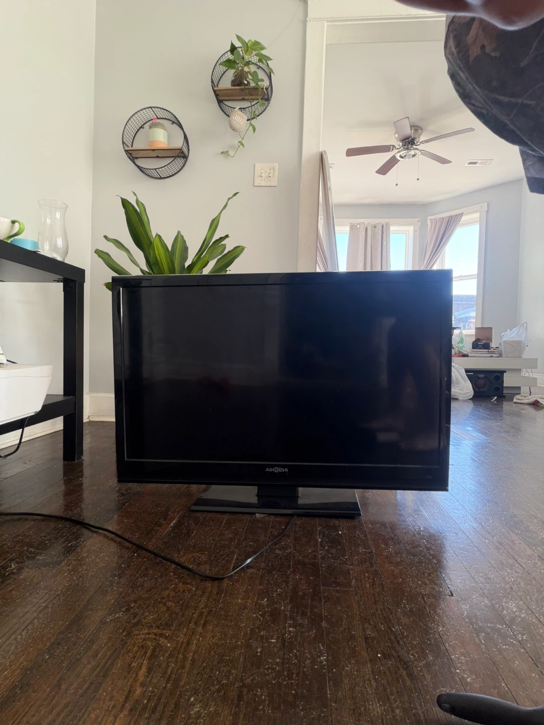 Insignia Flat Screen TV - photo 3
