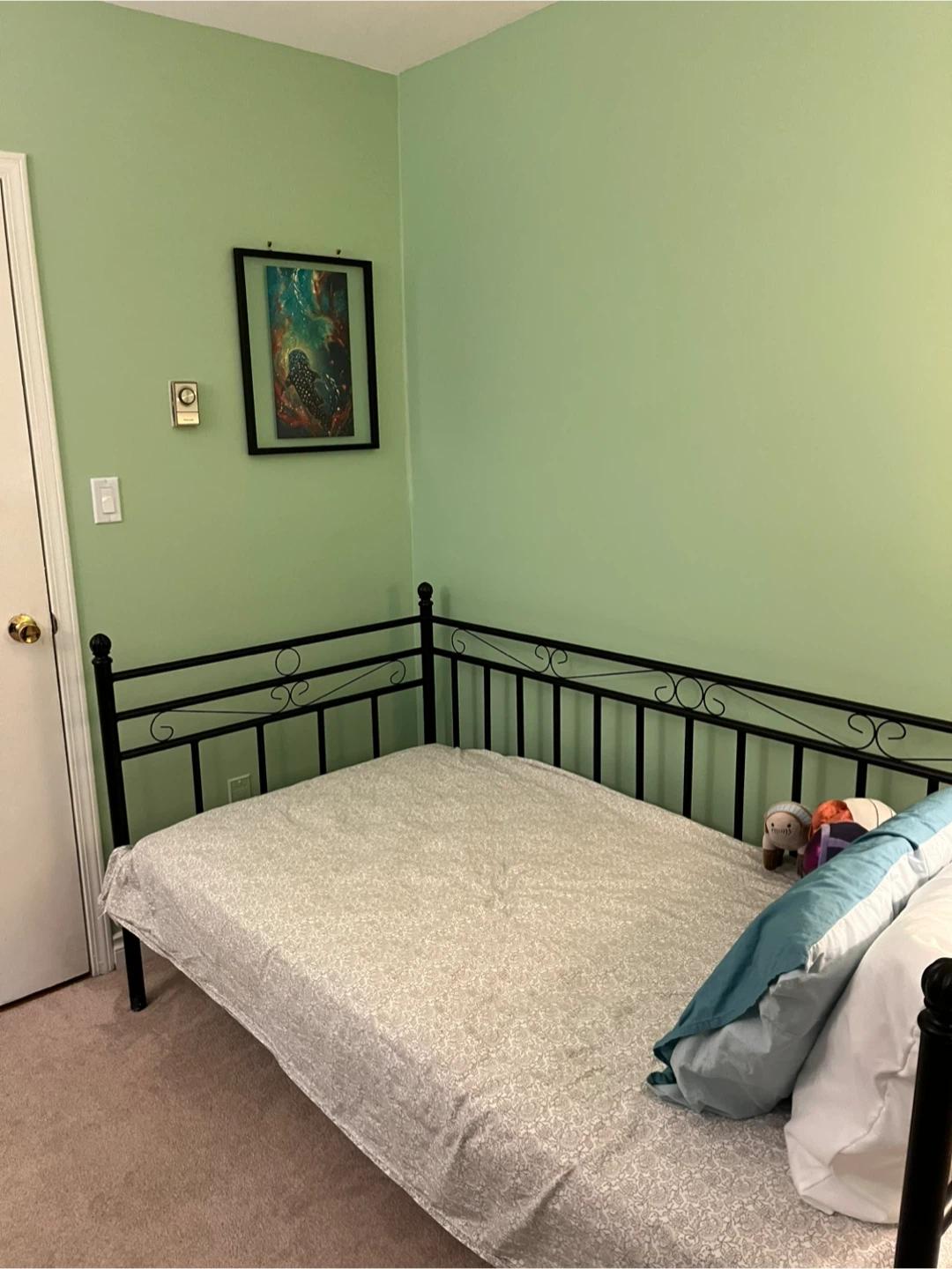Room for Rent in a 2-bed, 1-bath condo (Lougheed Town Centre)