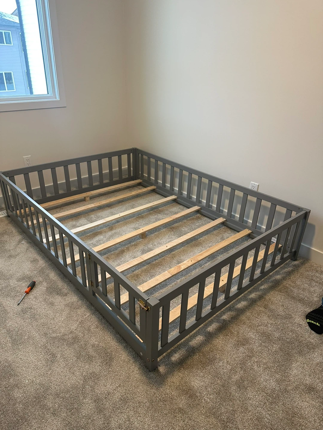 Montessori bed frame + mattress