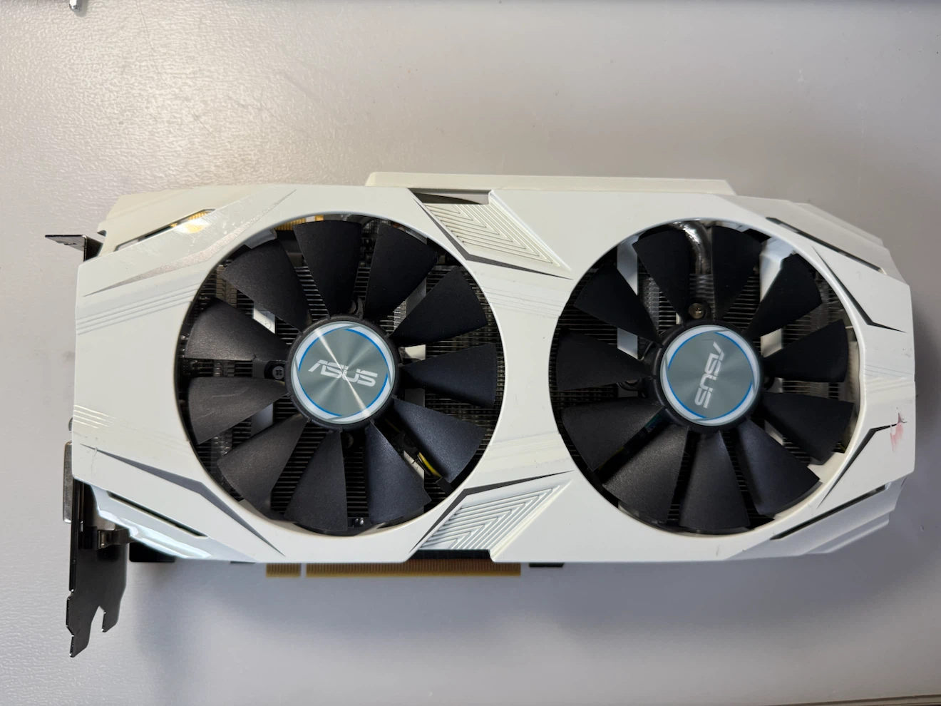 ASUS dual GTX 1070