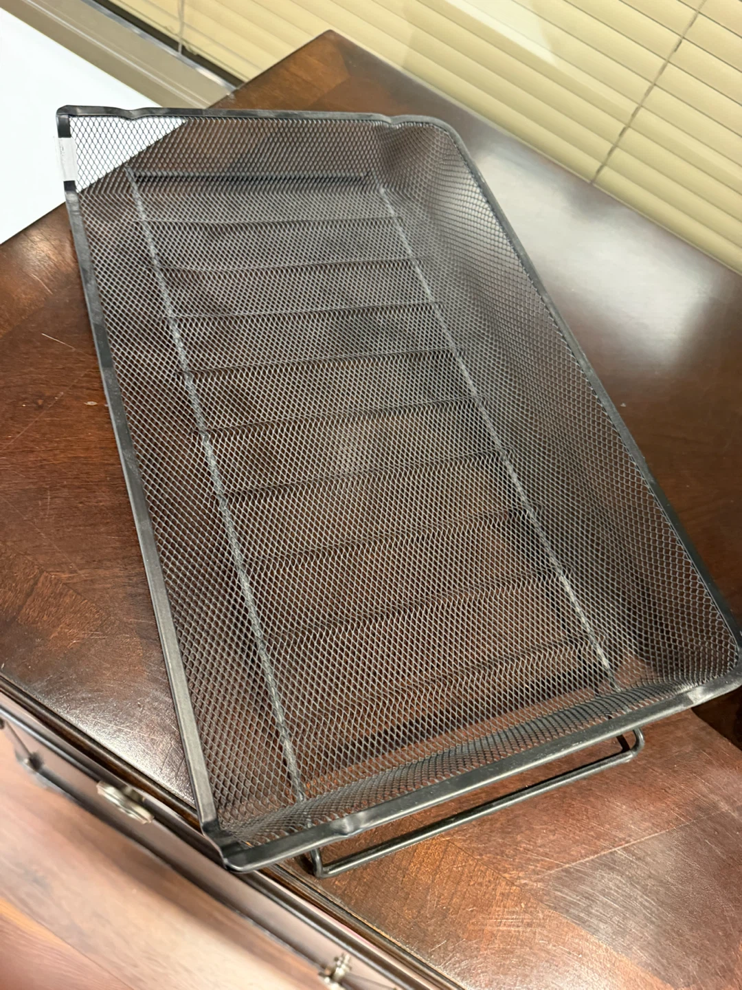 Black Metal Mesh Letter Tray