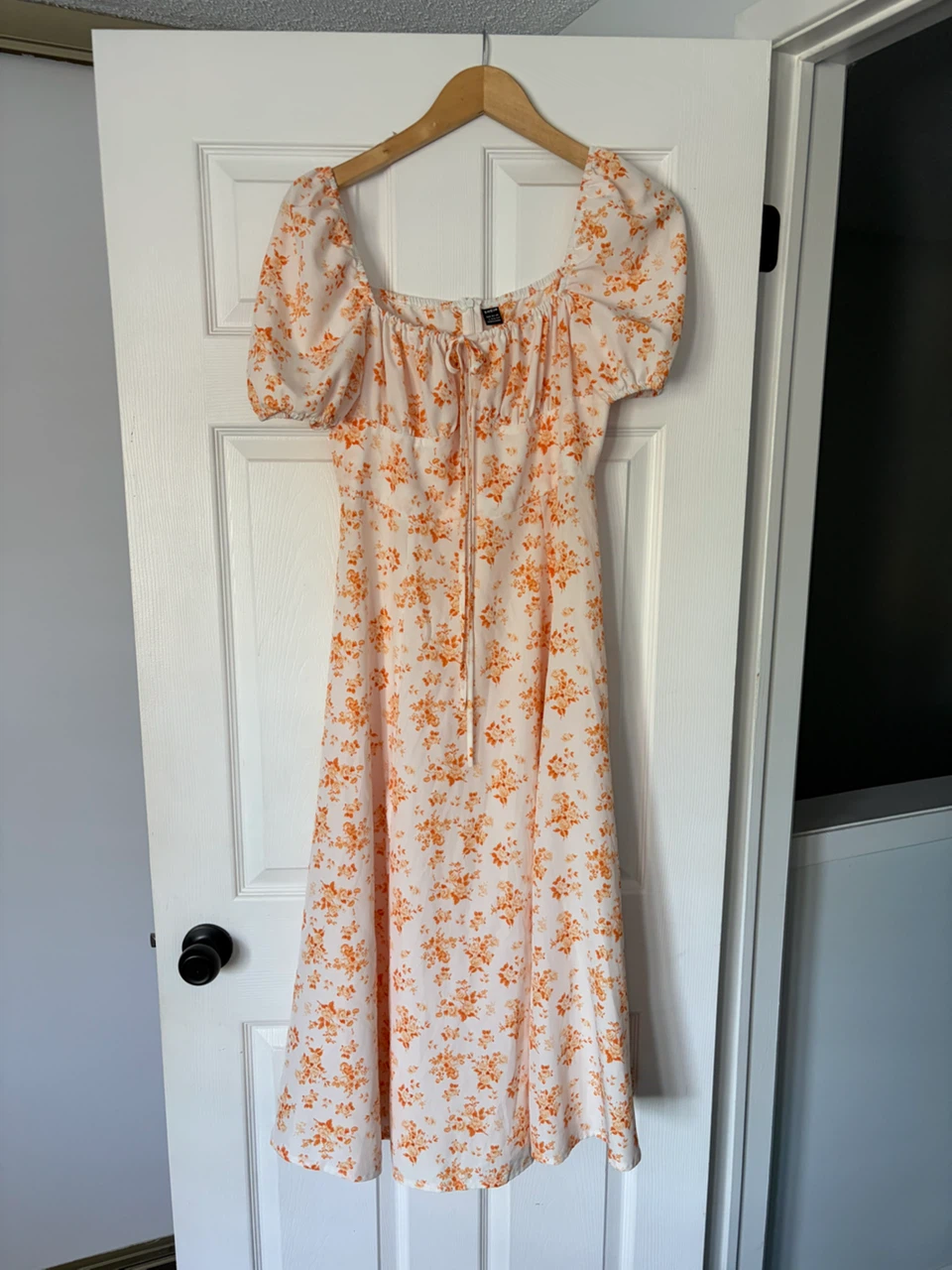 SHEIN Floral Print Puff Sleeve Midi Dress