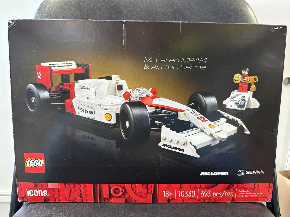LEGO Icons McLaren MP4/4 & Ayrton Senna 10330