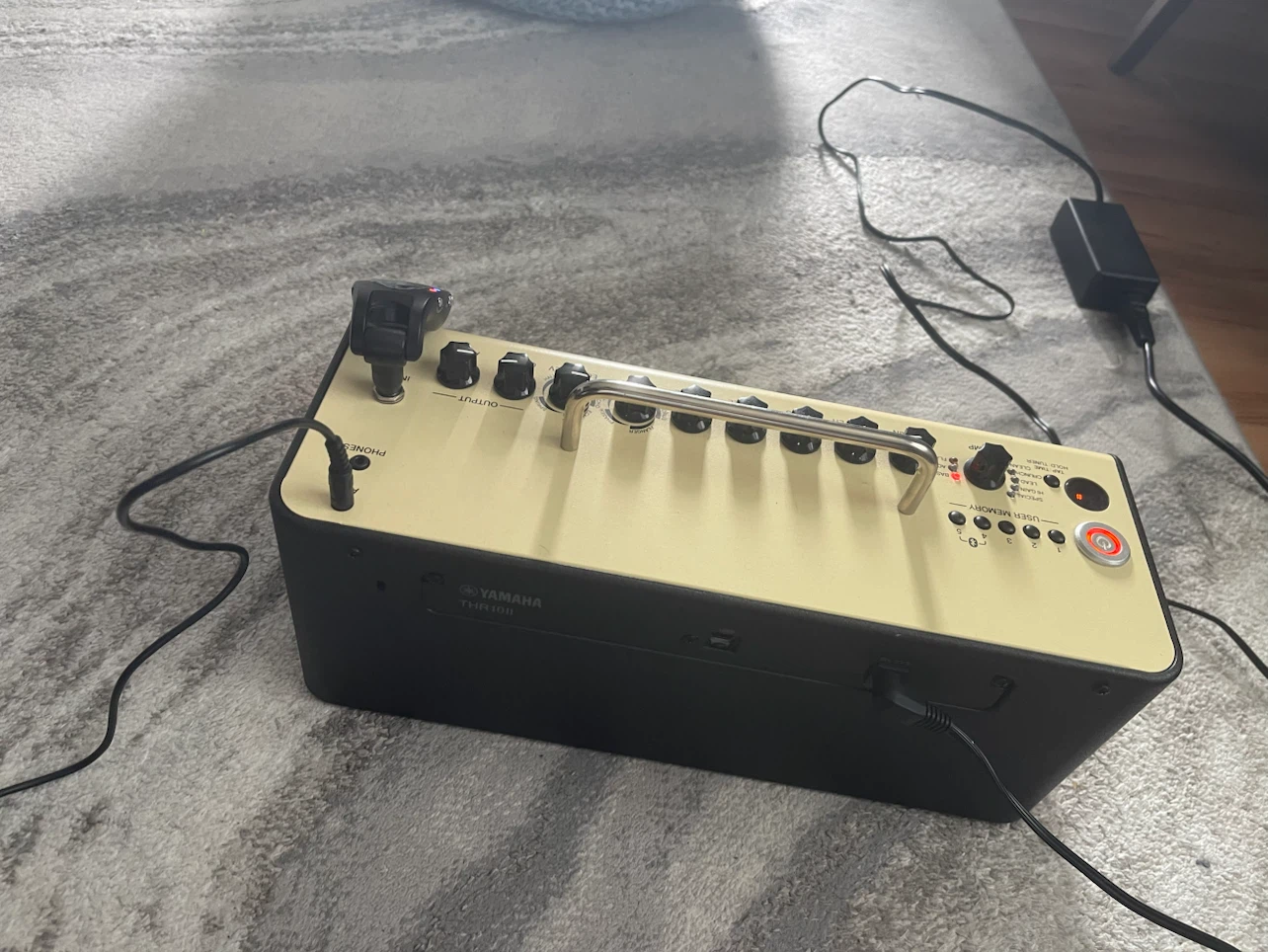 Yamaha THR10II Desktop Guitar Amplifier - photo 3